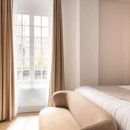 Luxe 7e Proche Tour Eiffel Lit King-size Appartamento